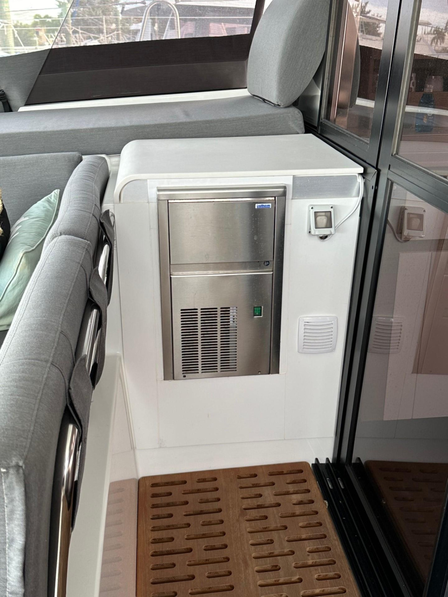 Fountaine Pajot Aura 51 — photo 5