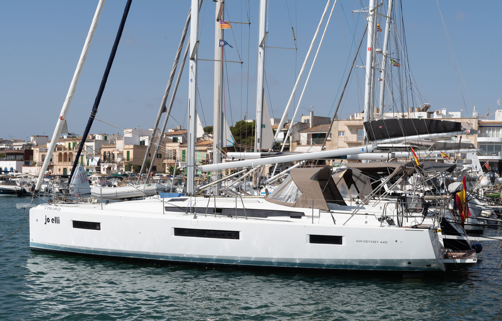 Sun Odyssey 440 - 4 cab. — photo 3