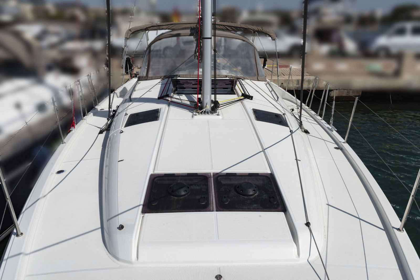 Sun Odyssey 440 - 4 cab. — photo 10