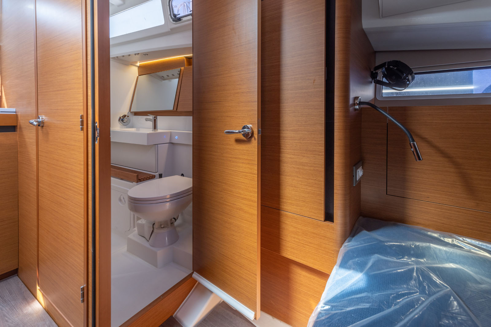 Sun Odyssey 440 - 4 cab. — photo 21