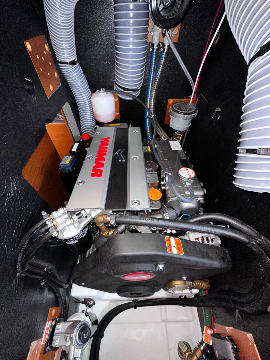 Sun Odyssey 440 - 4 cab. — photo 25
