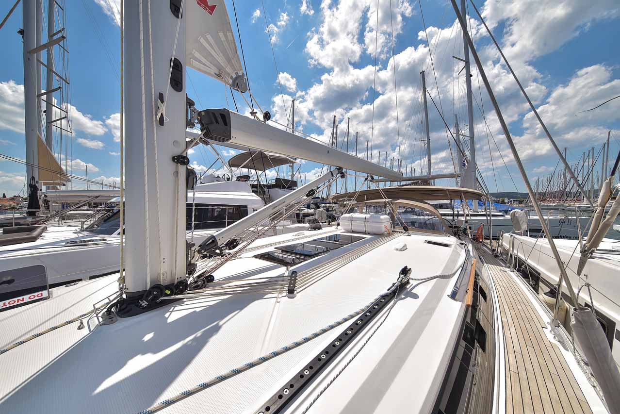 Bavaria Cruiser 51 — photo 5