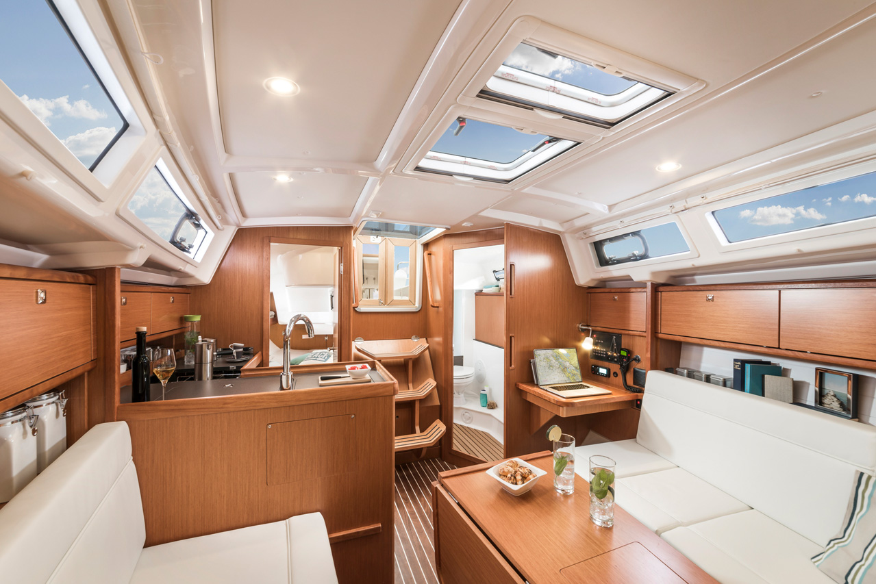 Bavaria Cruiser 34 - 2 cab. — photo 9