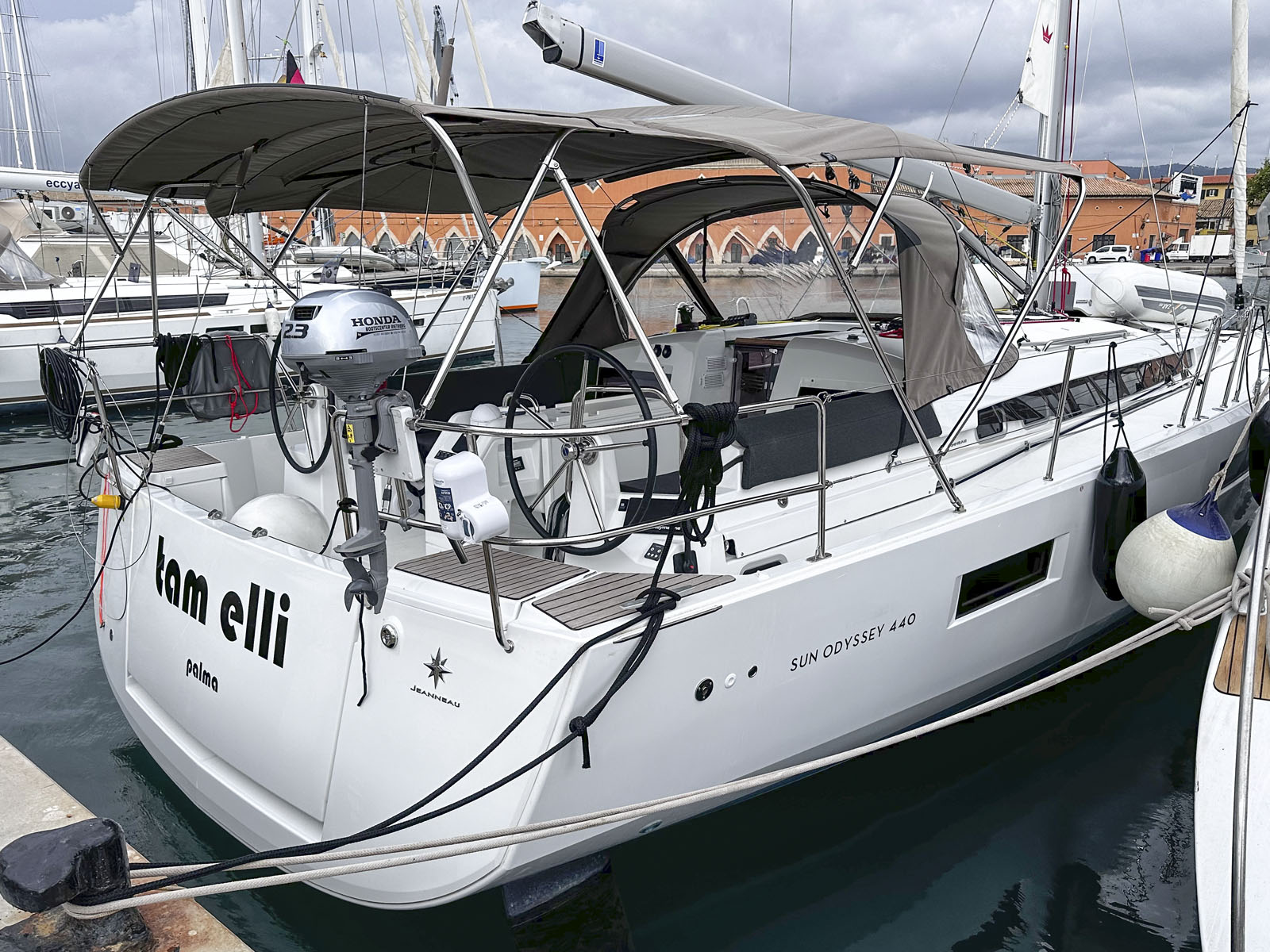 Sun Odyssey 440 - 4 cab. — photo 5