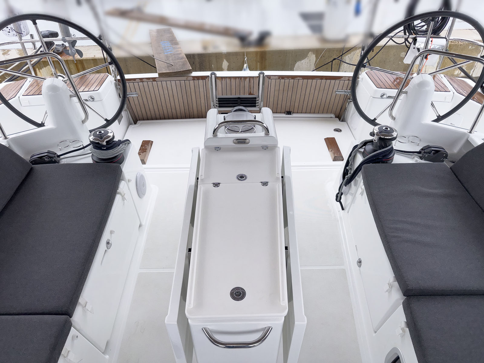 Sun Odyssey 440 - 4 cab. — photo 7