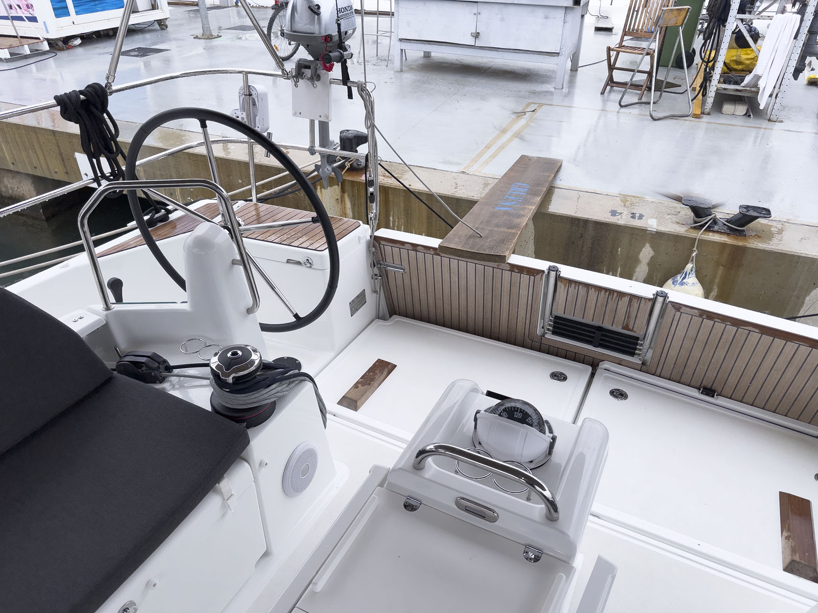 Sun Odyssey 440 - 4 cab. — photo 8