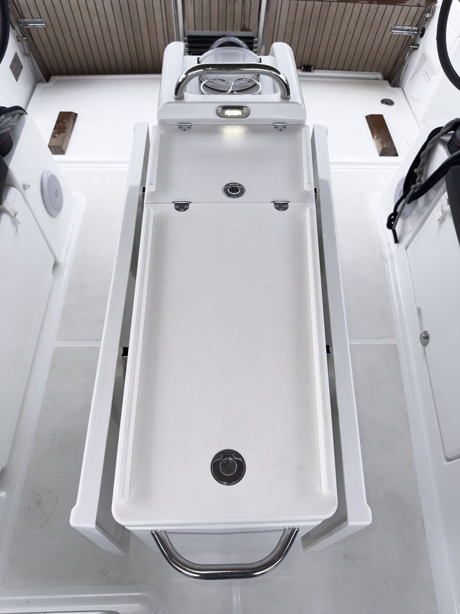 Sun Odyssey 440 - 4 cab. — photo 9