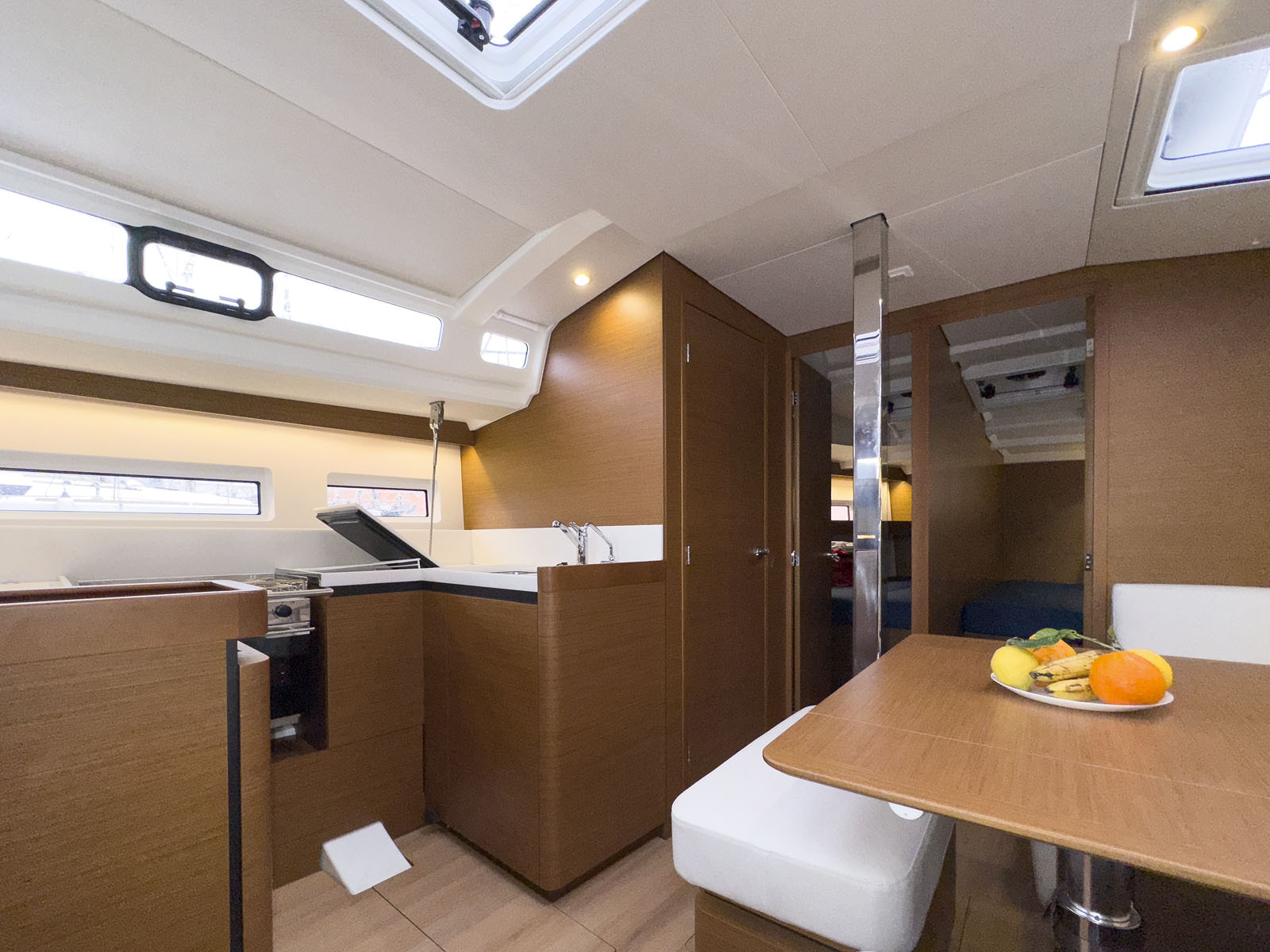 Sun Odyssey 440 - 4 cab. — photo 19
