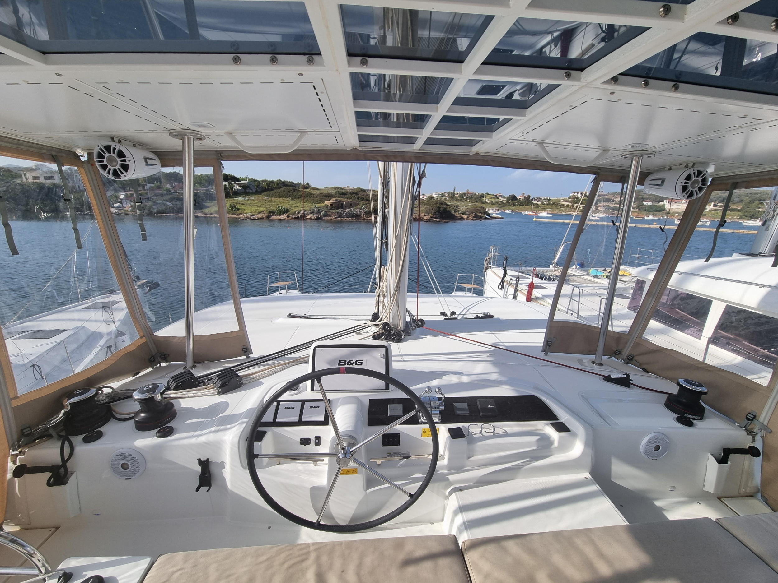 Lagoon 46 - 4 + 1 cab. — photo 7