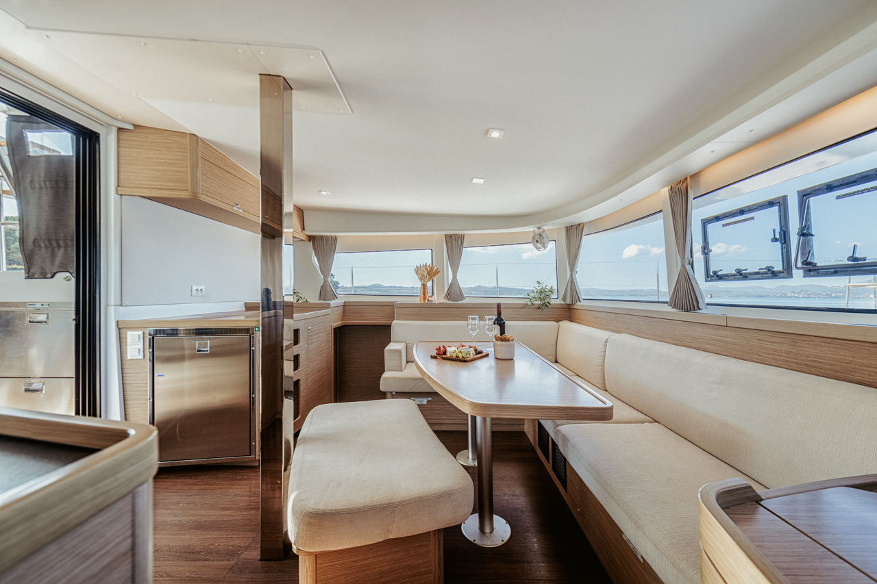 Lagoon 42 - 4 + 2 cab. — photo 14