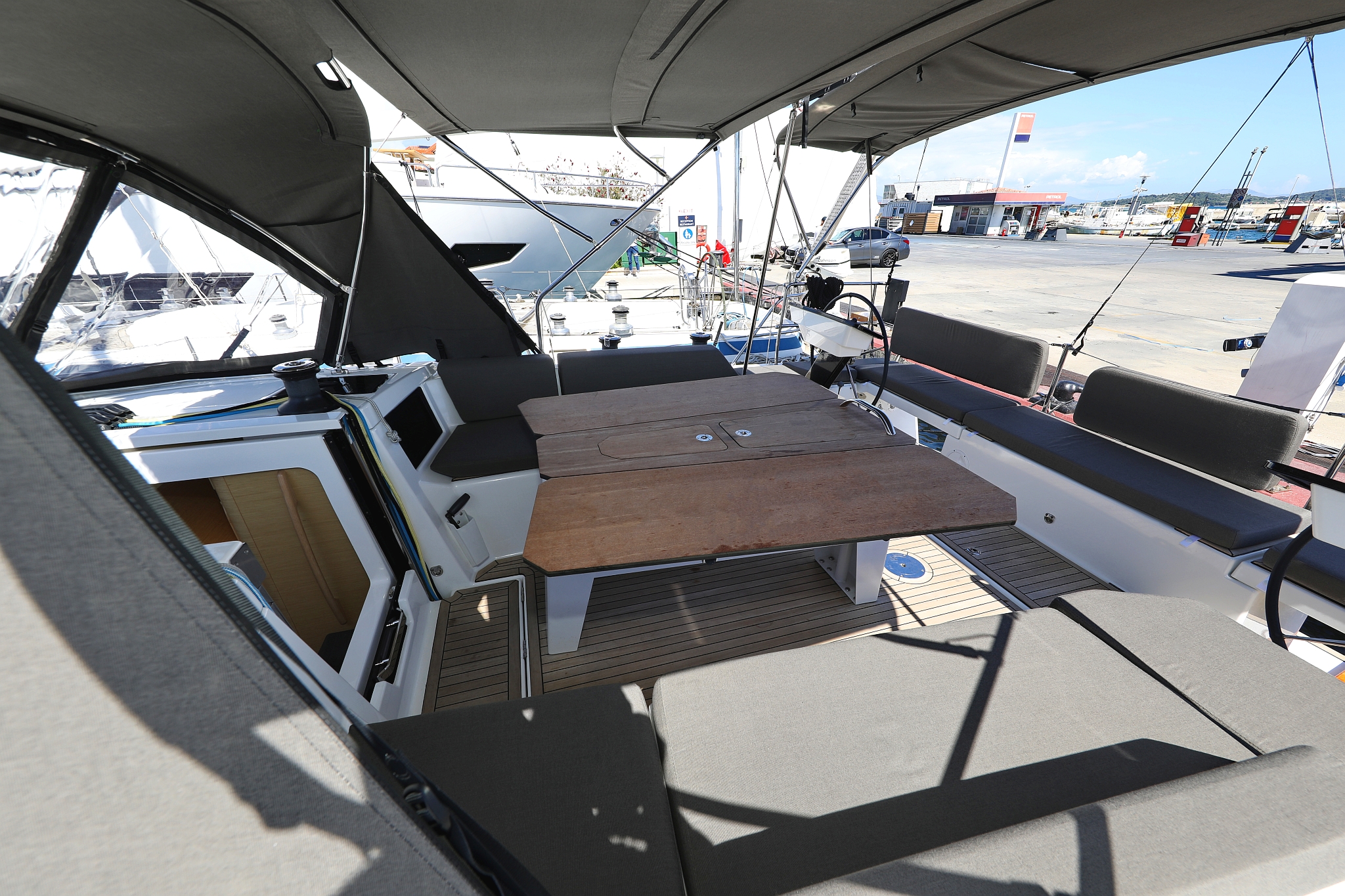 Dufour 44 - 4 cab — photo 8