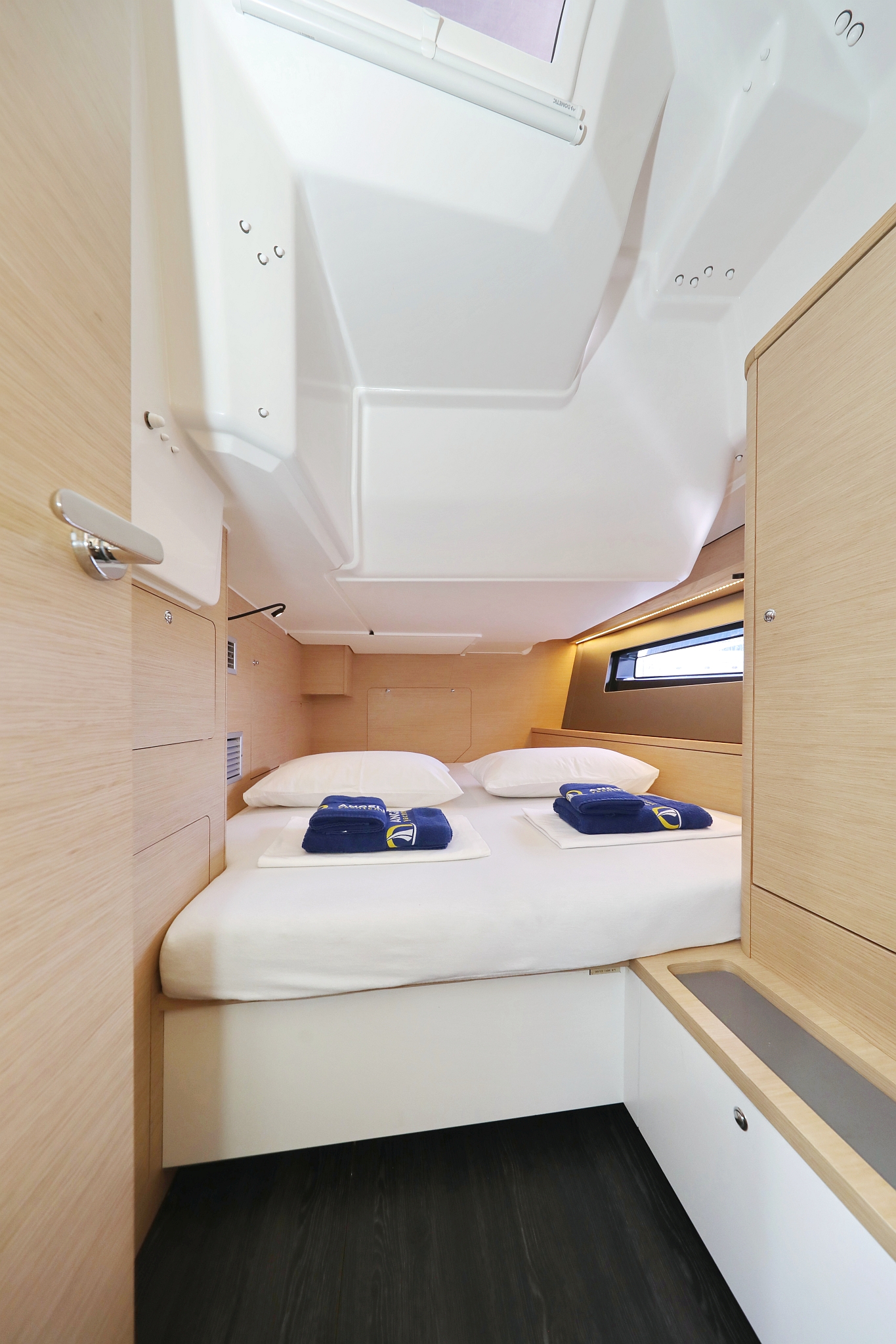 Dufour 44 - 4 cab — photo 26