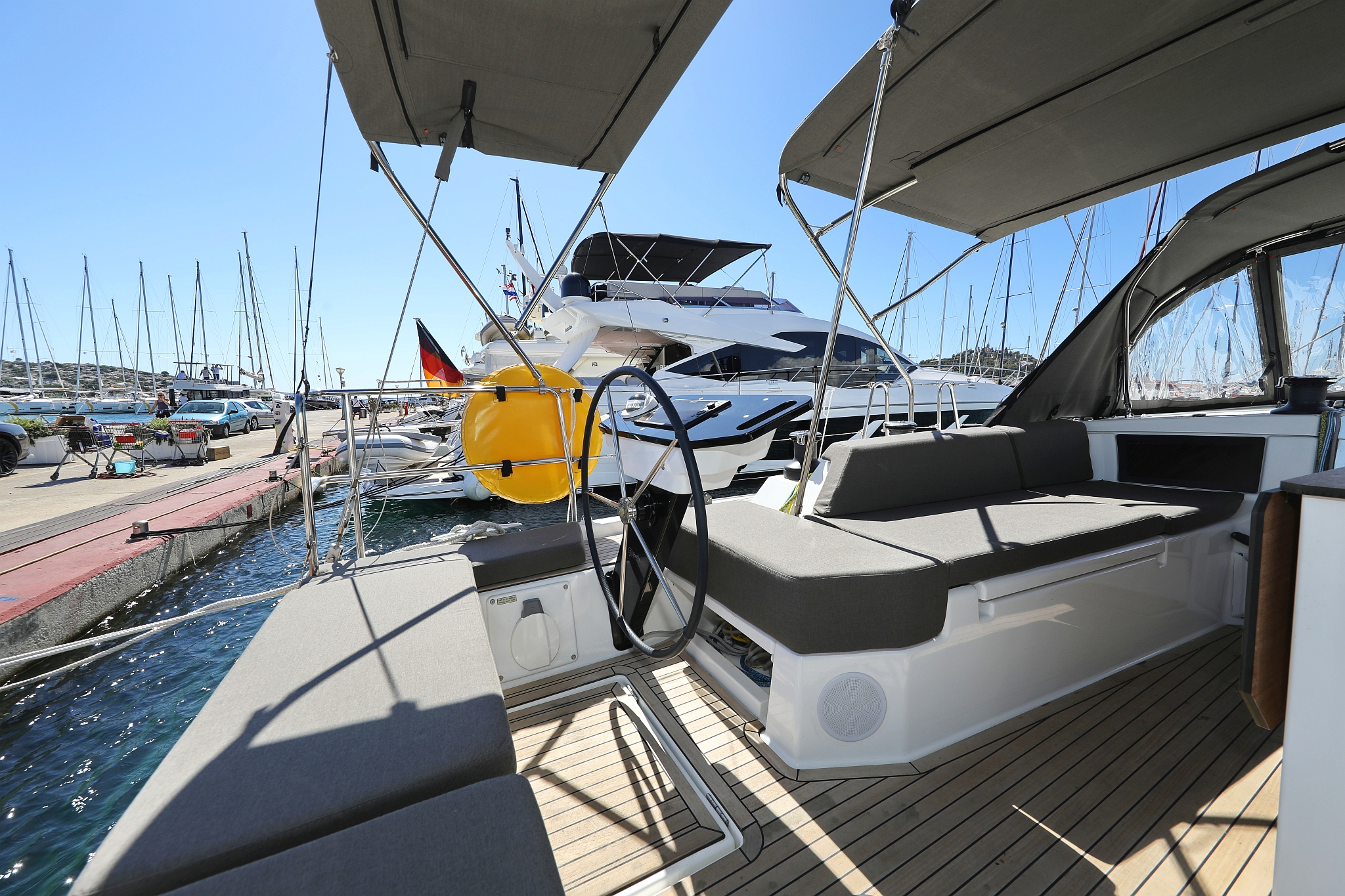 Dufour 44 - 4 cab — photo 50