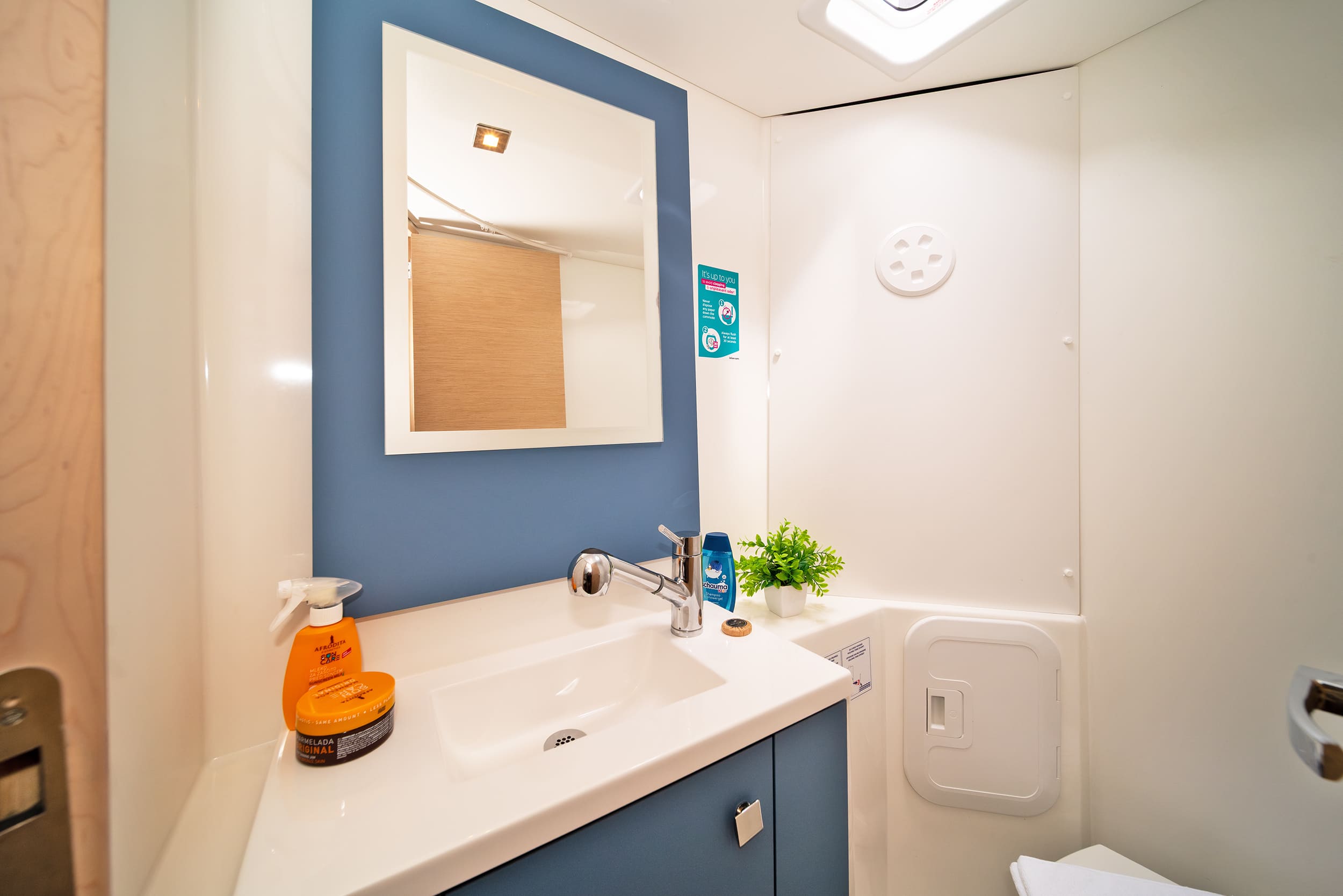 Fountaine Pajot Isla 40 - 4 + 1 cab. — photo 17