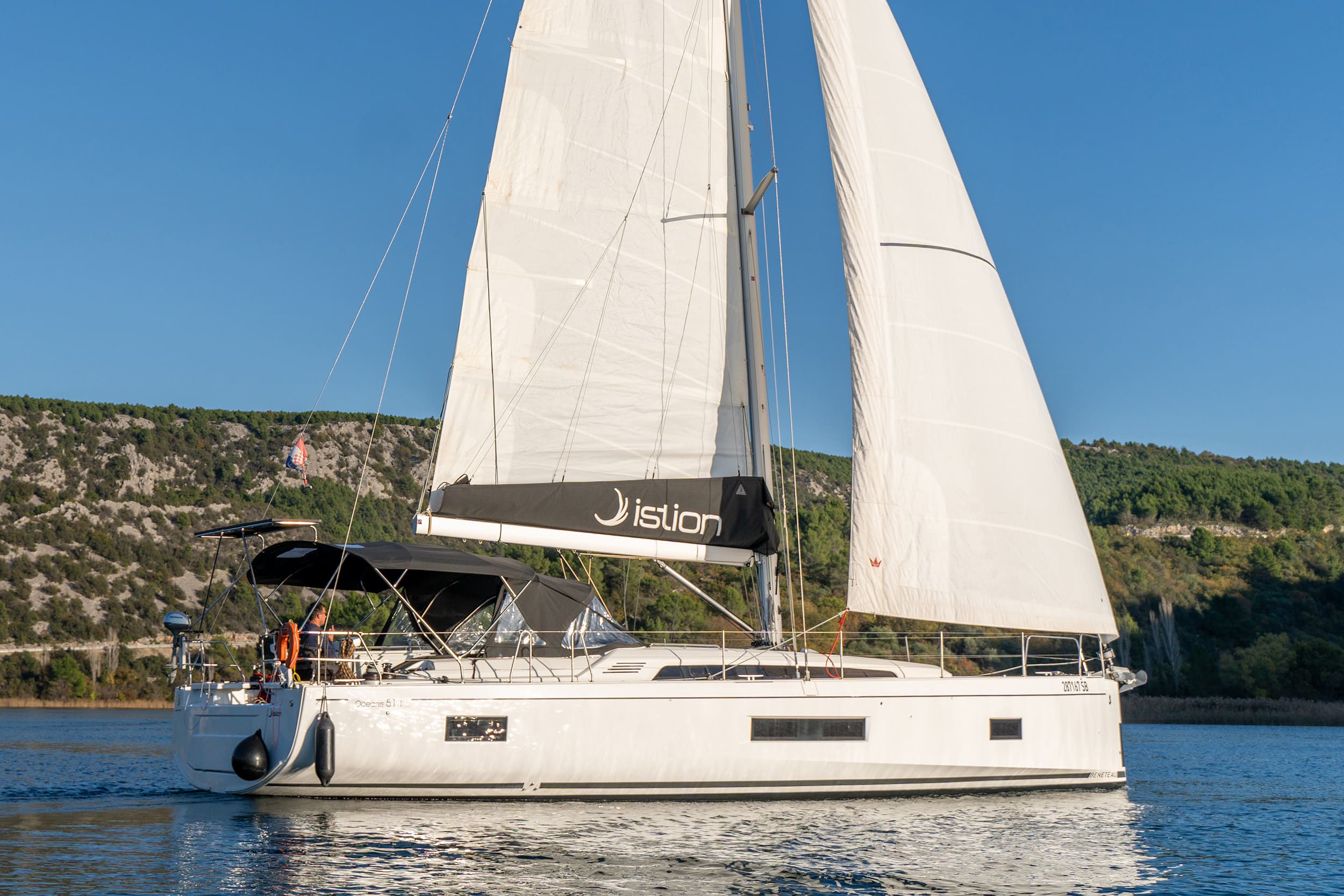 Oceanis 51.1 - 5 + 1 cab. — photo 6
