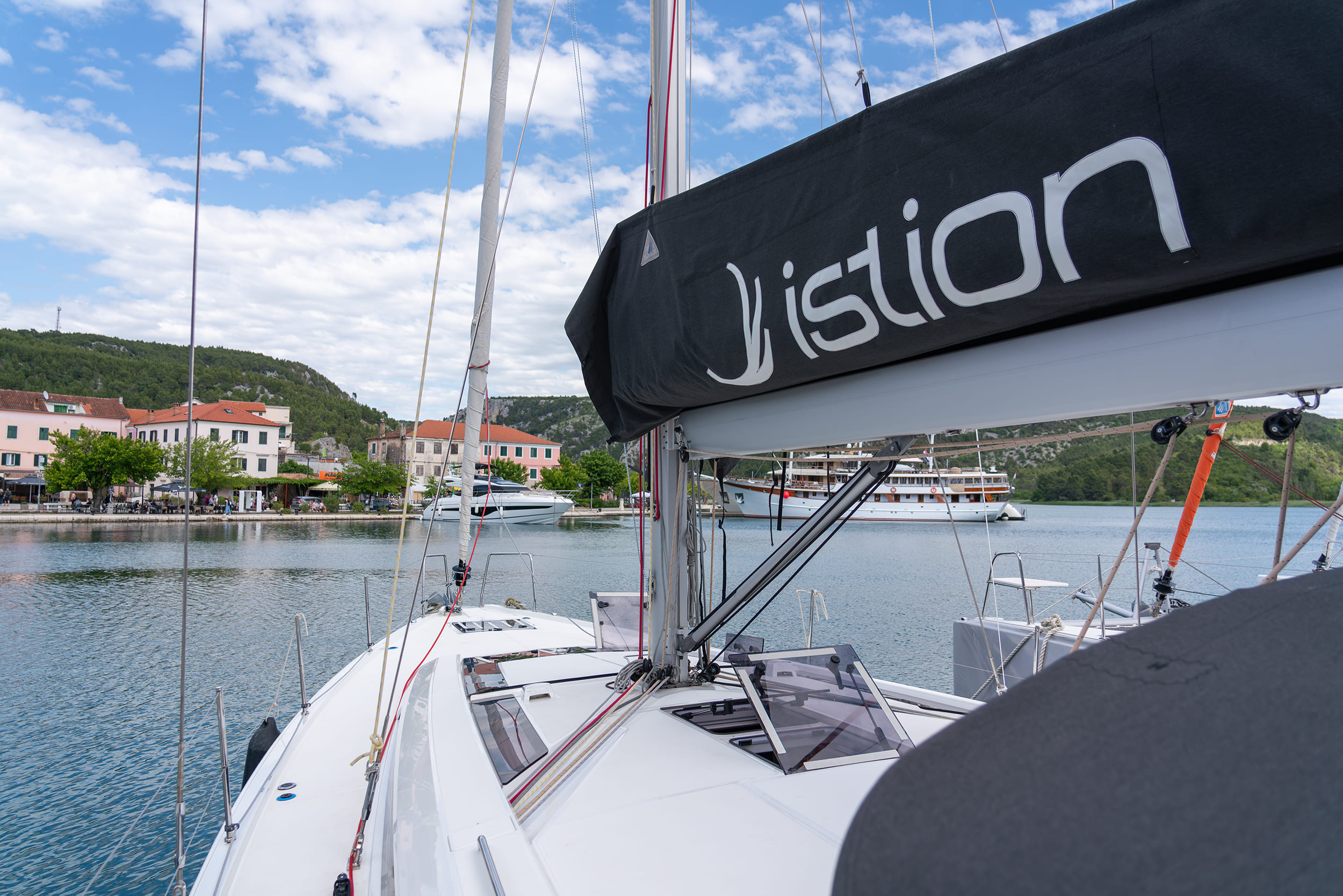 Oceanis 51.1 - 5 + 1 cab. — photo 10