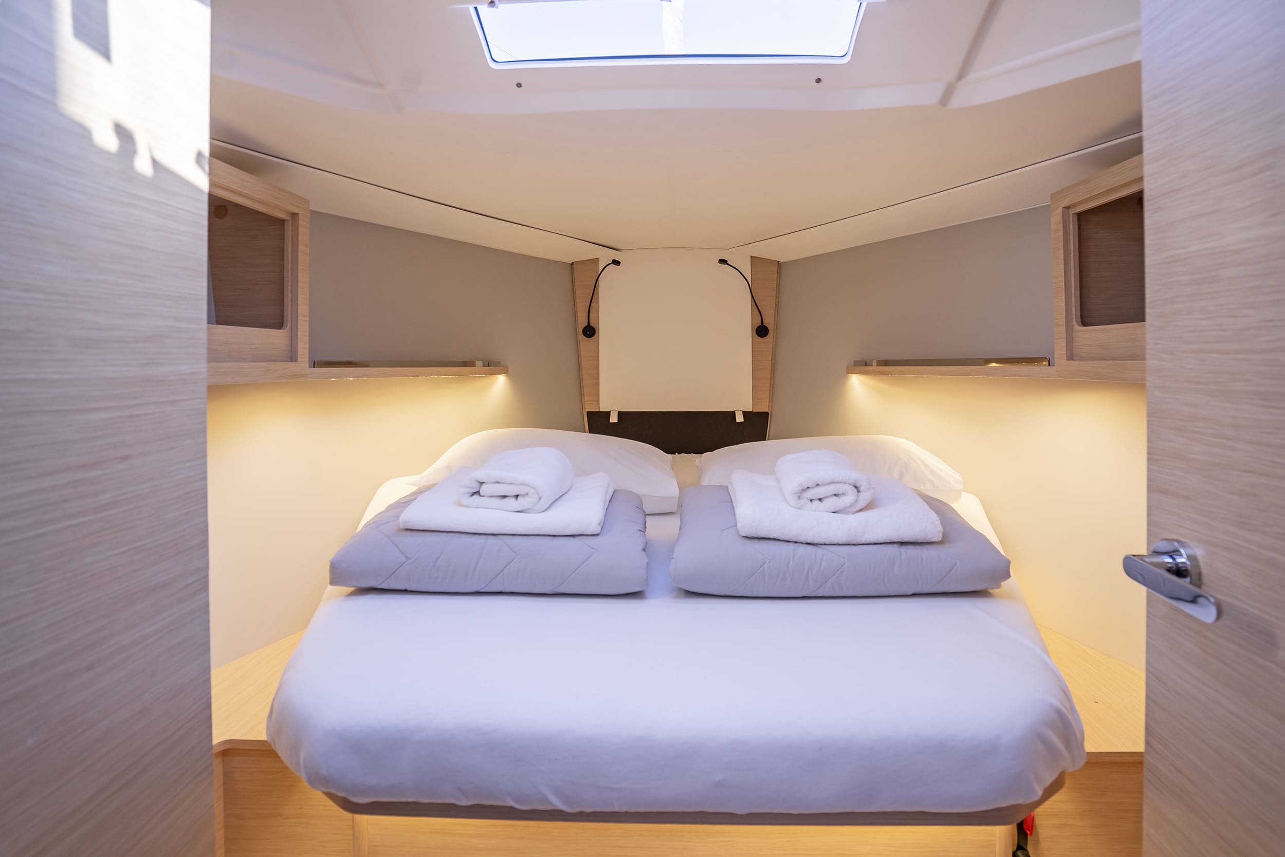 Dufour 37 - 3 cab. — photo 13
