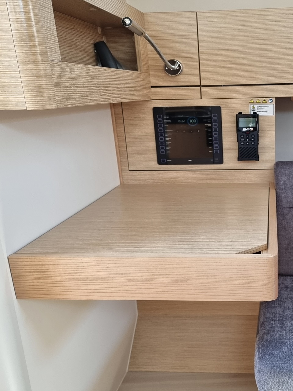 Hanse 348- 3 cab. — photo 9