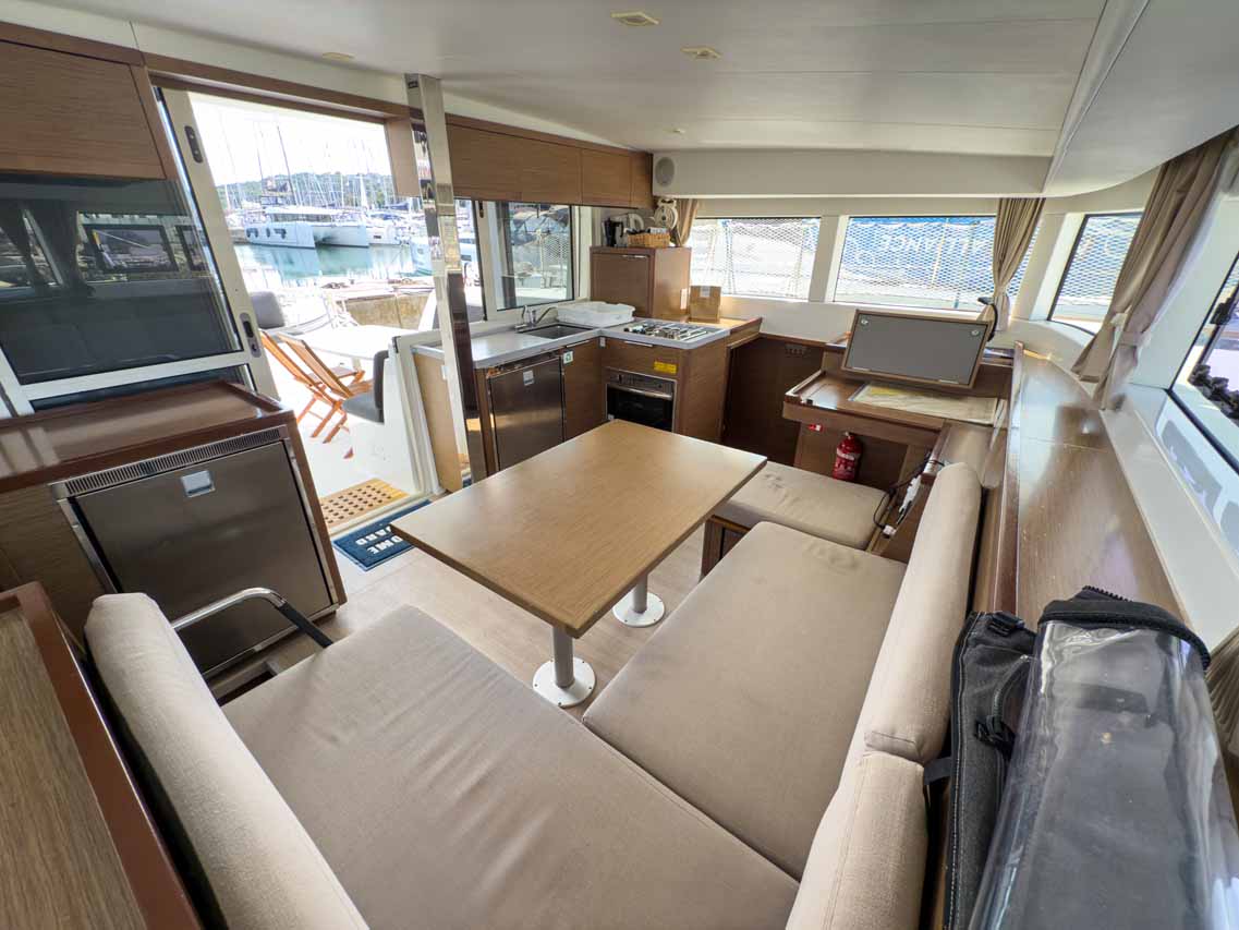 Lagoon 40 - 4 + 2 cab — photo 15