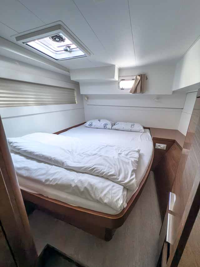 Lagoon 40 - 4 + 2 cab — photo 20