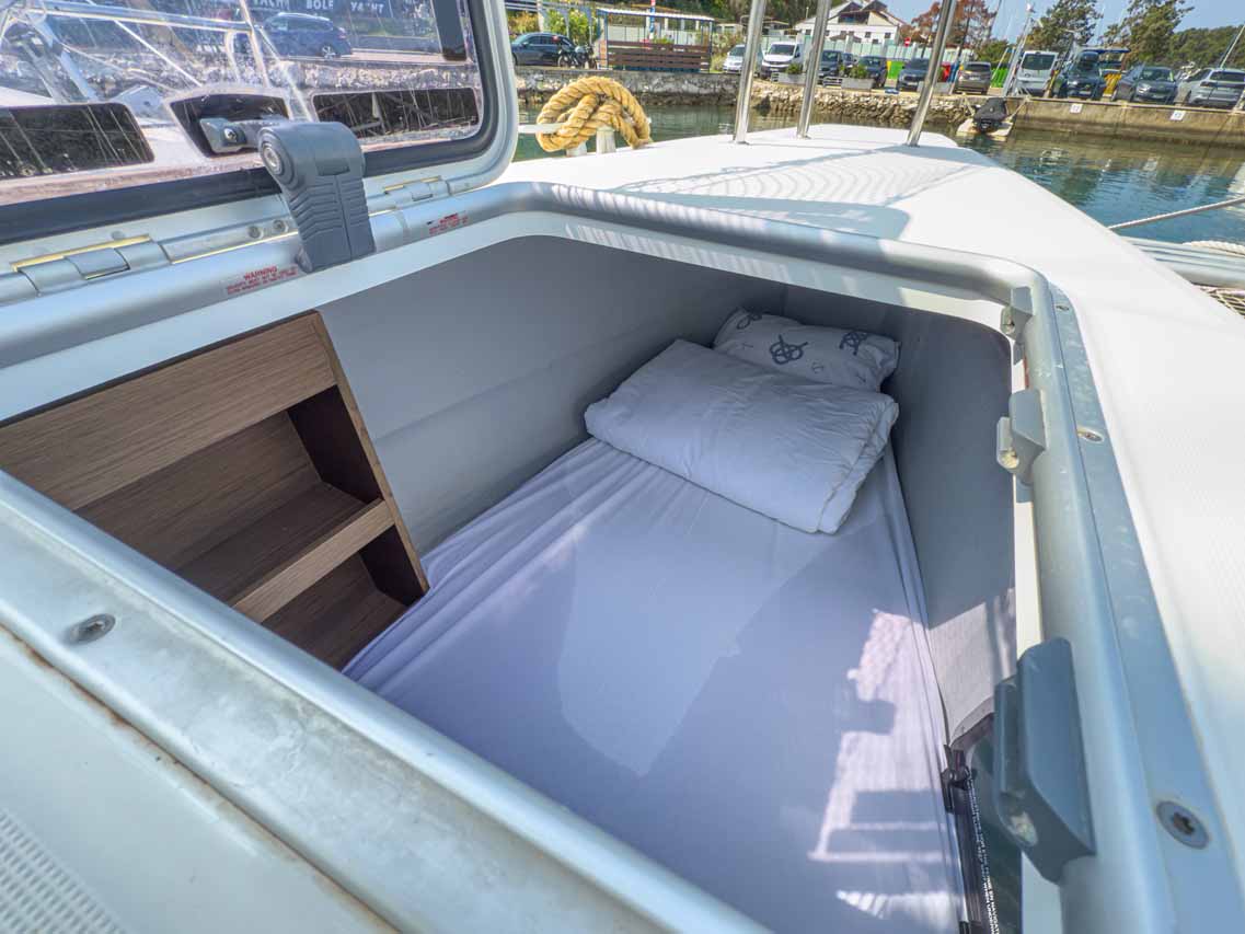Lagoon 40 - 4 + 2 cab — photo 22