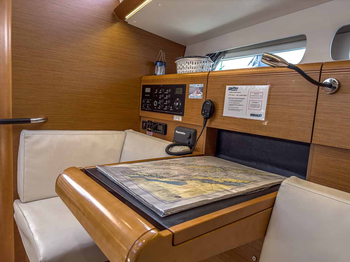 Sun Odyssey 449 — photo 13