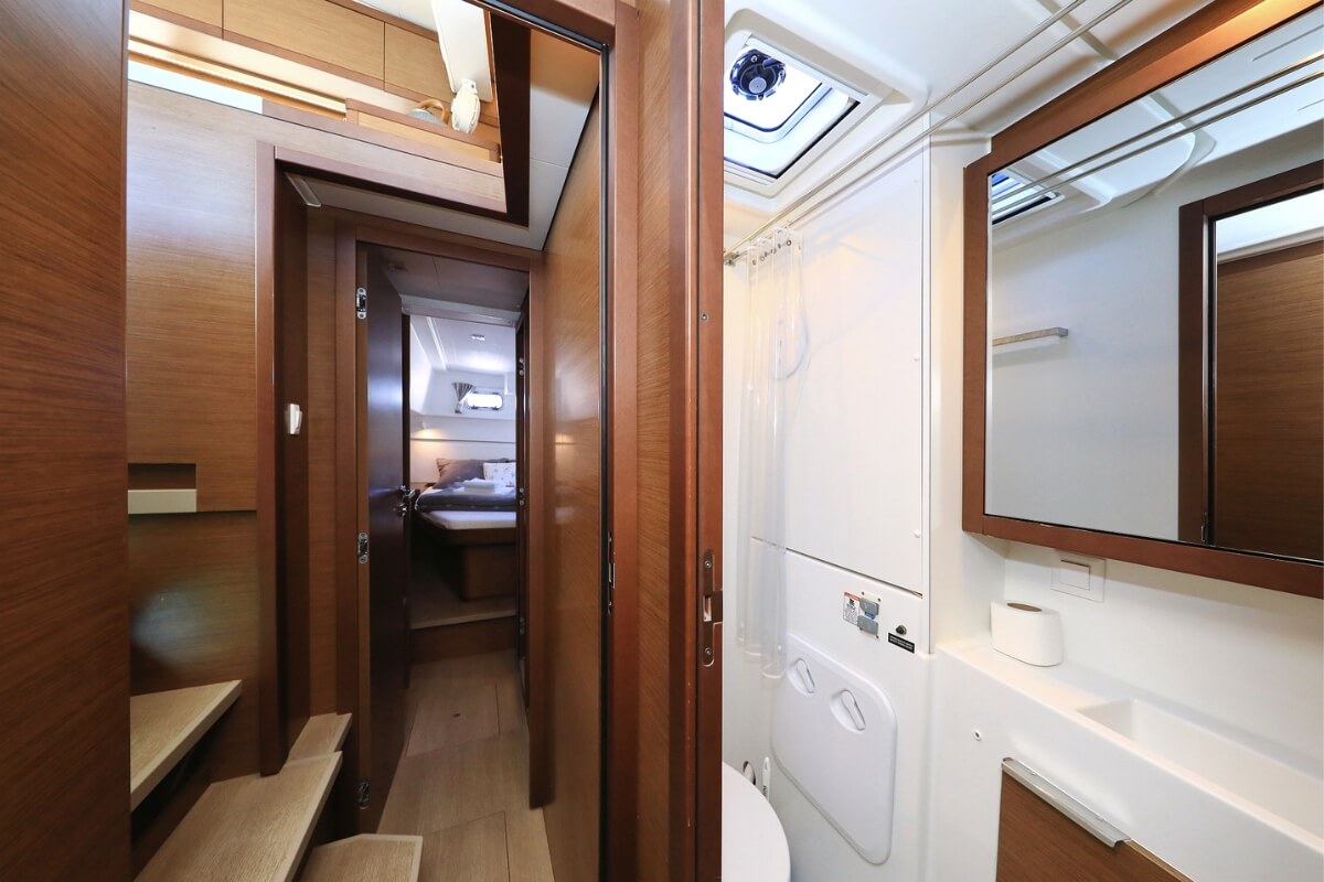 Lagoon 40 - 4 + 2 cab — photo 11