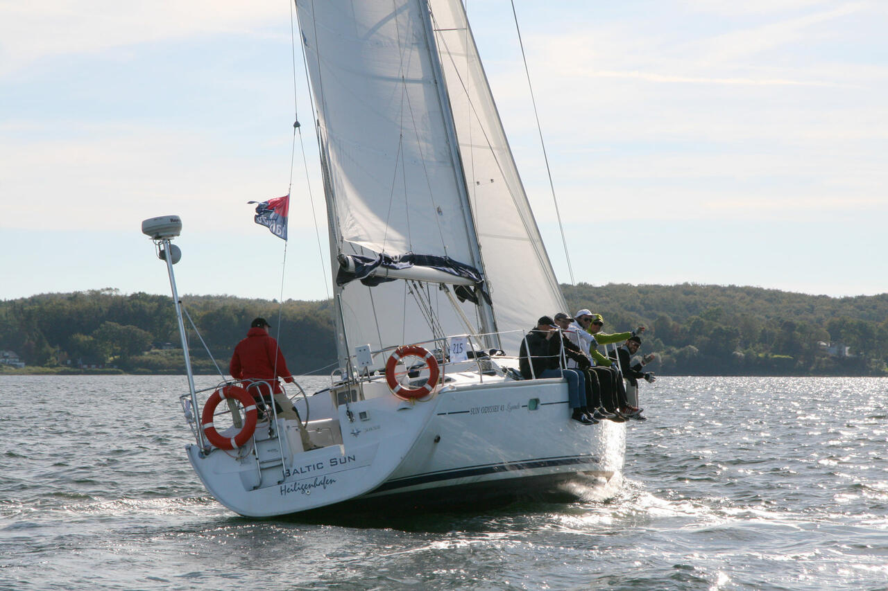 Sun Odyssey 43 — photo 11