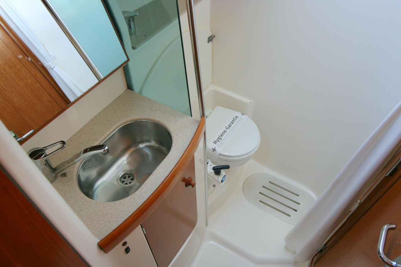 Sun Odyssey 43 — photo 19
