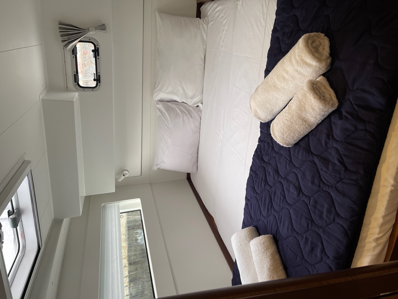 Lagoon 40 - 4 + 2 cab — photo 11