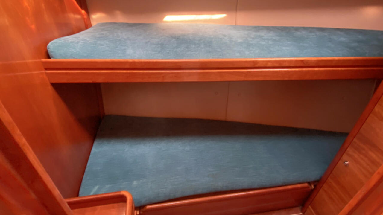 Bavaria 46 Cruiser — photo 17