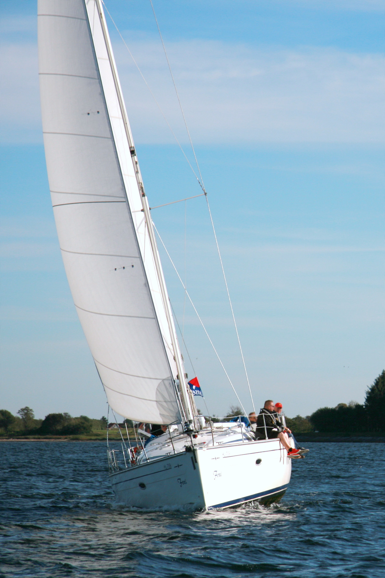 Bavaria 46 Cruiser — photo 8