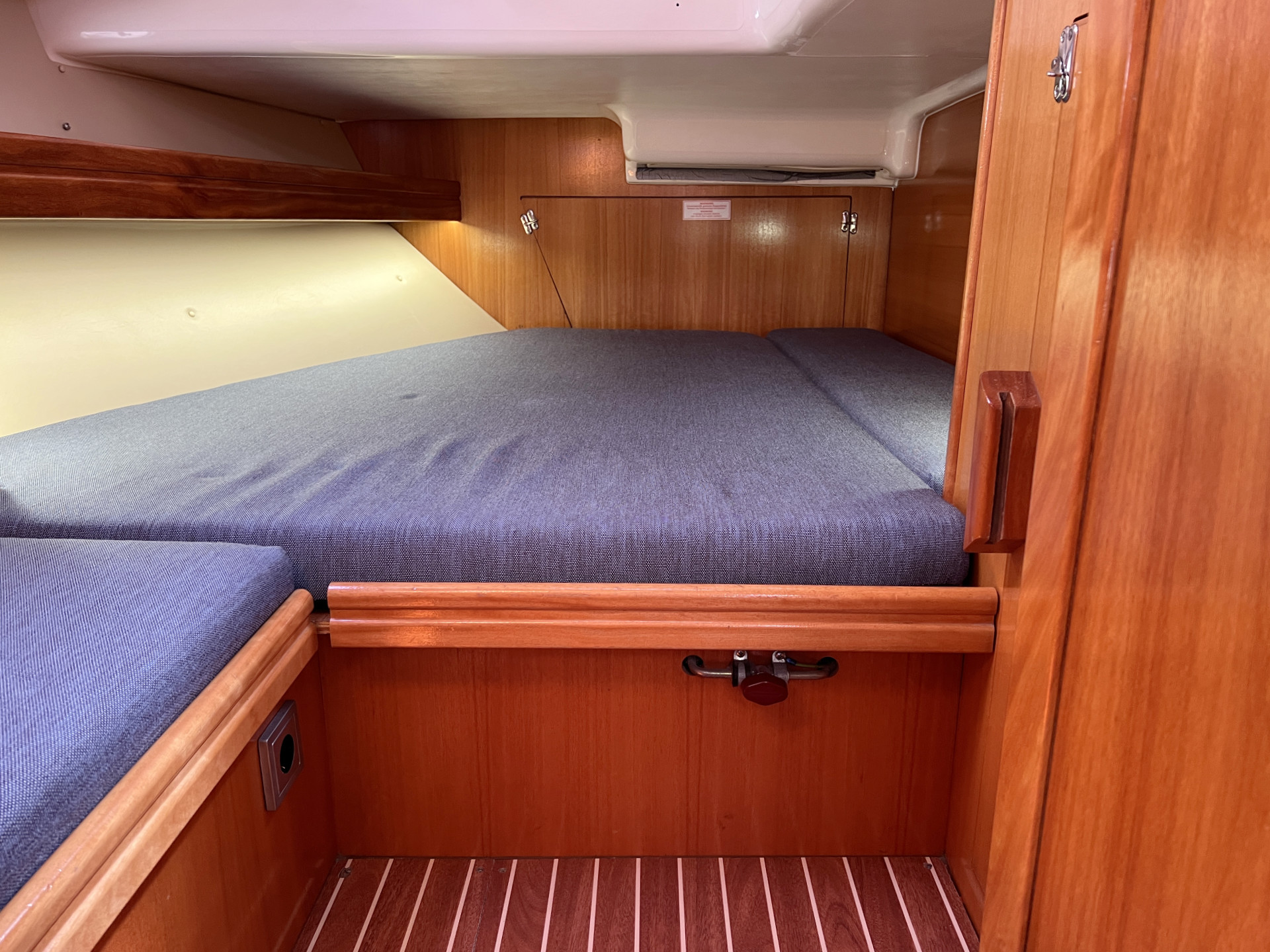 Bavaria 46 Cruiser — photo 19