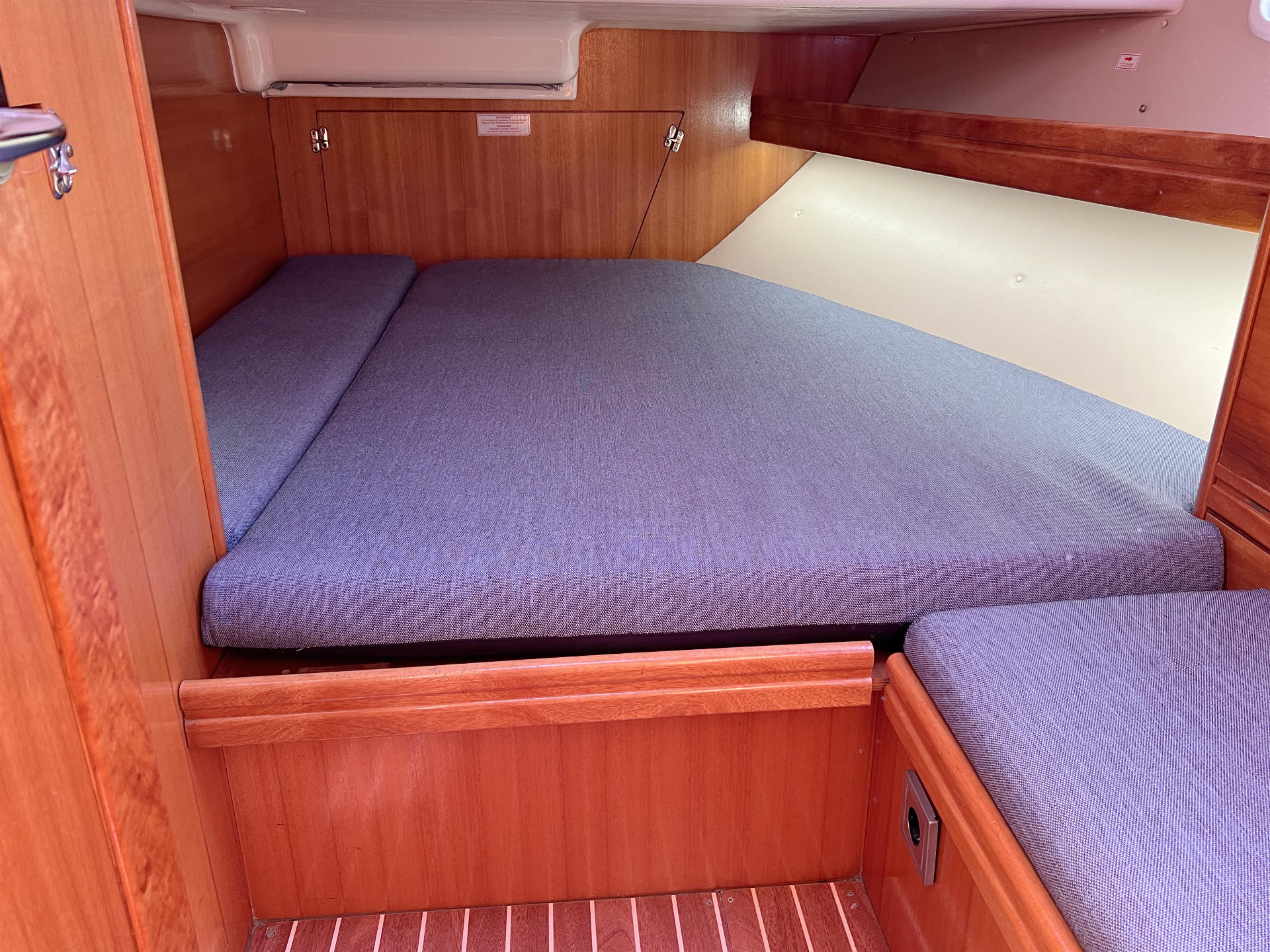 Bavaria 46 Cruiser — photo 20