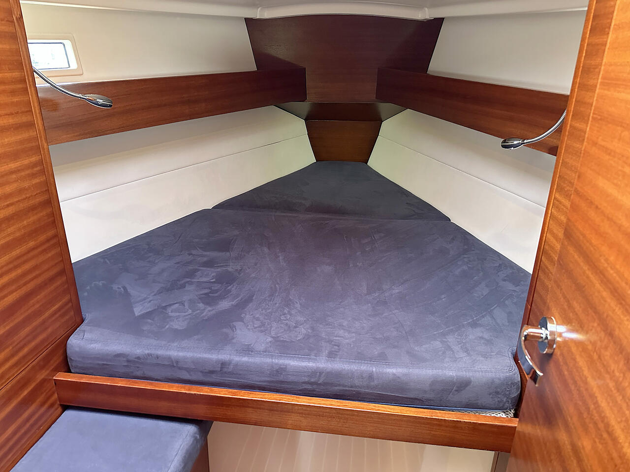 Salona 35 — photo 15