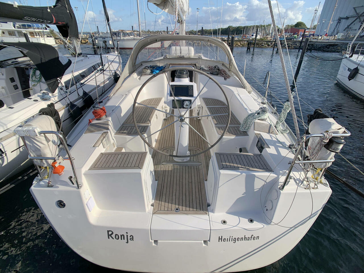 Hanse 370 — photo 2