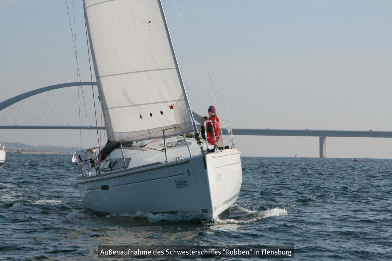 Oceanis 31 — photo 8
