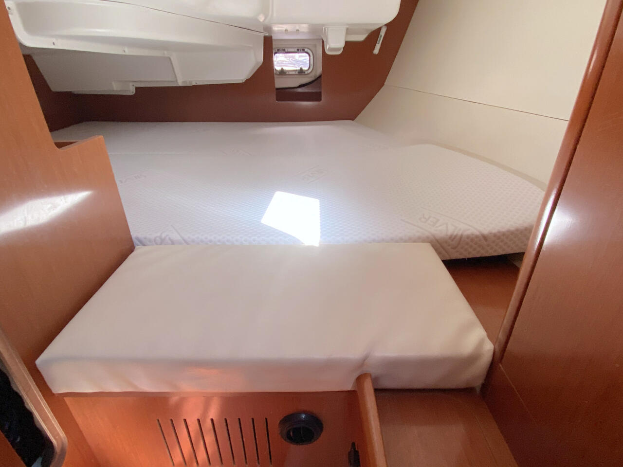 Oceanis 31 — photo 14