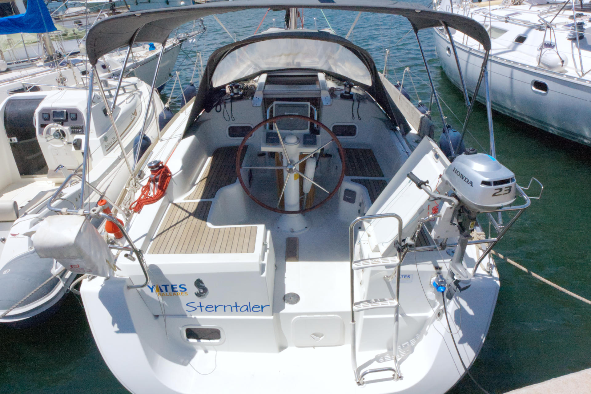 Oceanis 31 — photo 1