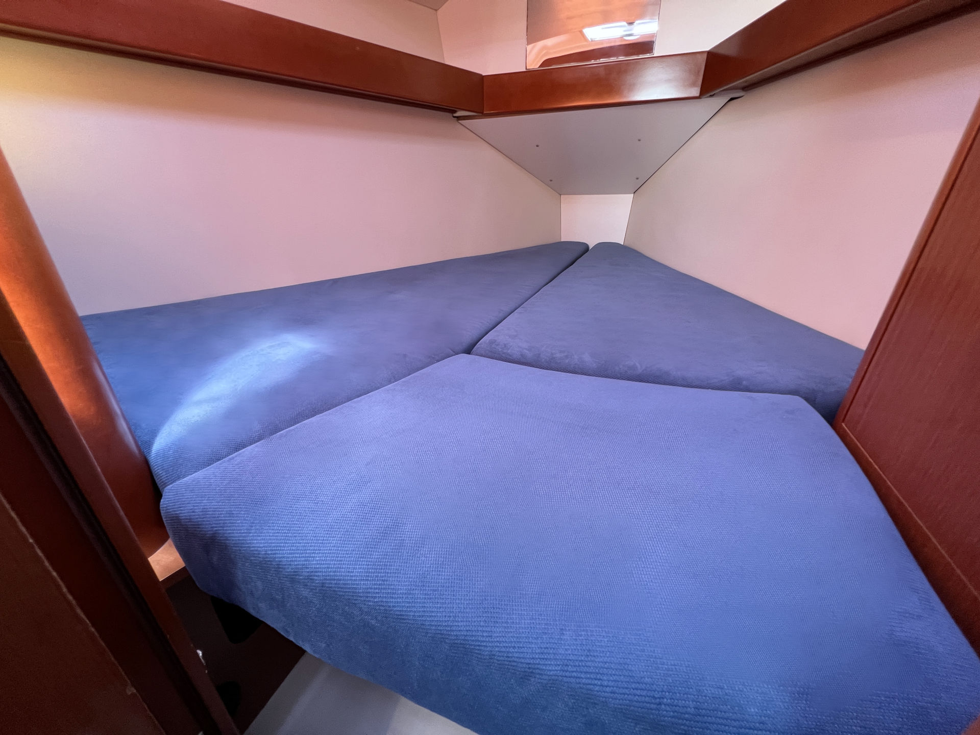 Oceanis 31 — photo 17
