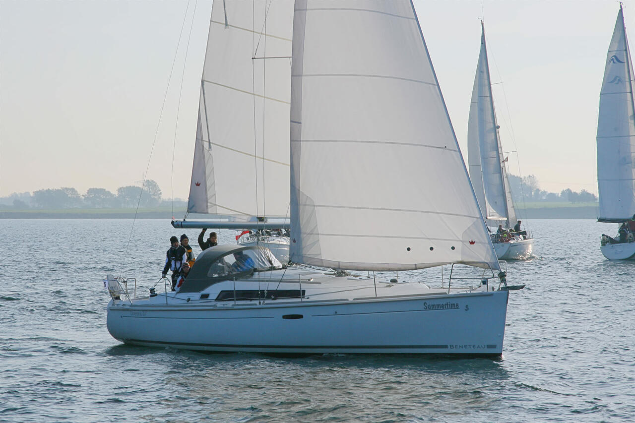 Oceanis 37 — photo 8