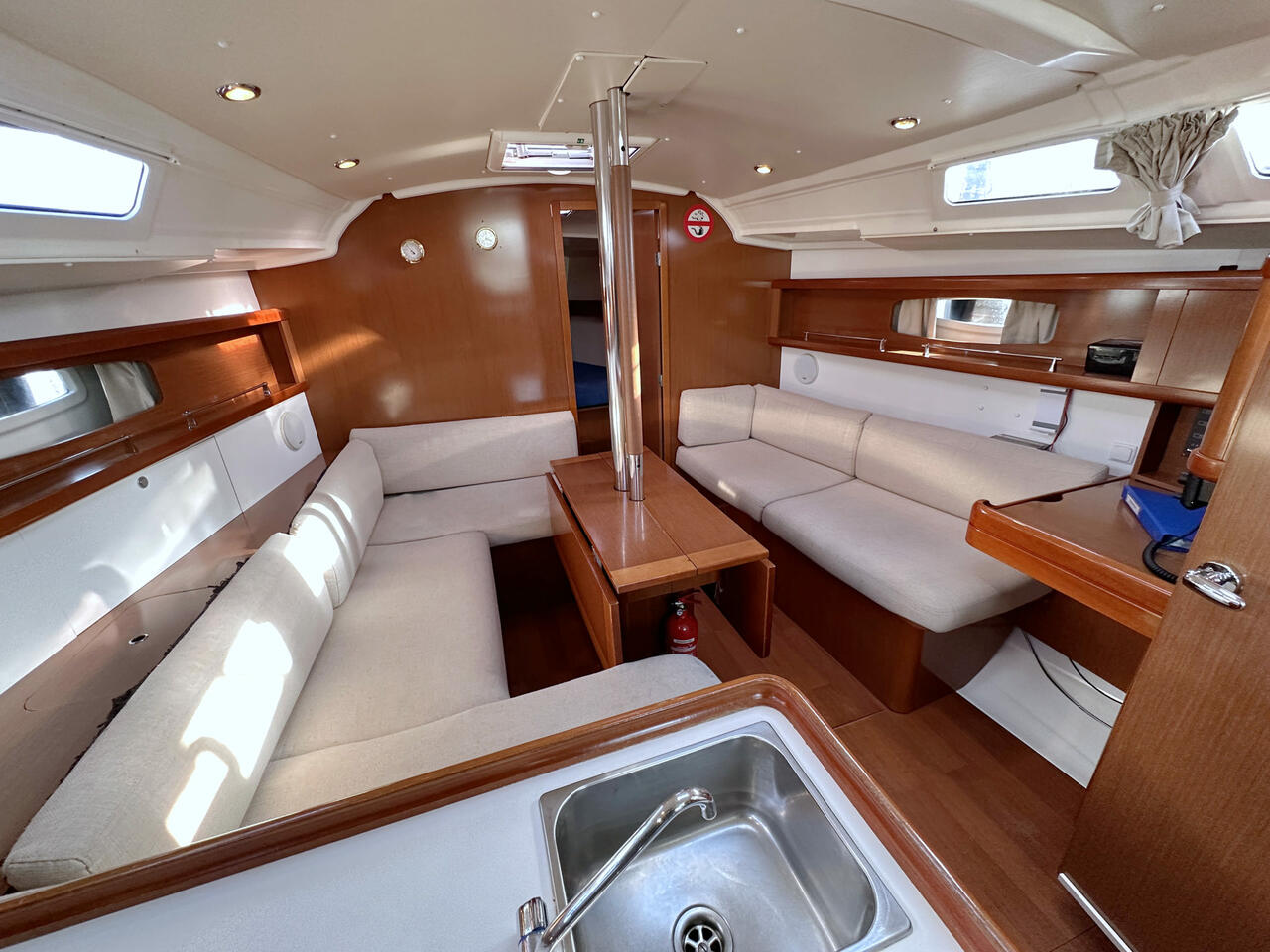 Oceanis 37 — photo 15