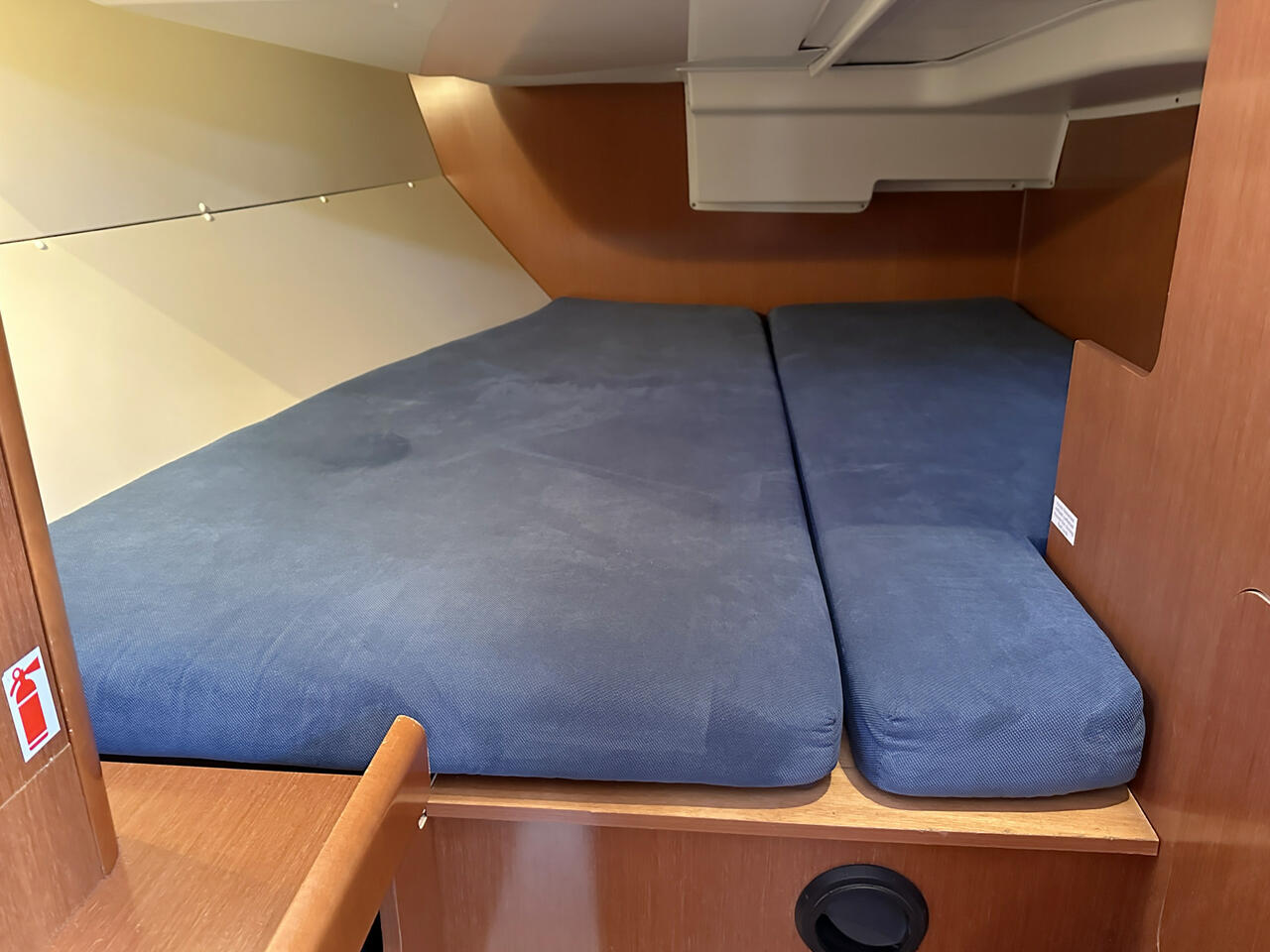 Oceanis 37 — photo 17