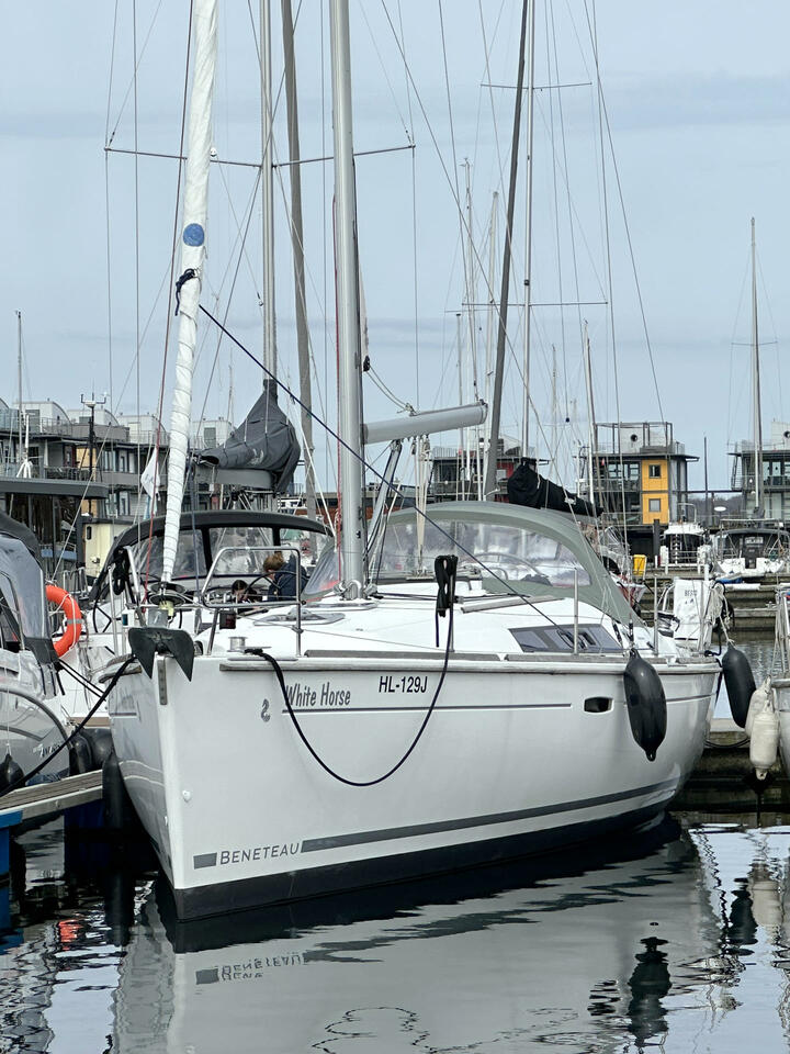 Oceanis 37 — photo 9