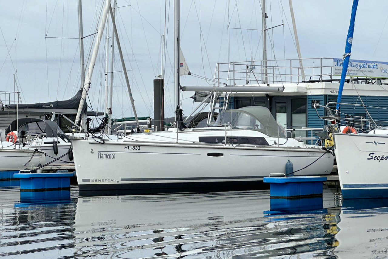Oceanis 31 — photo 10