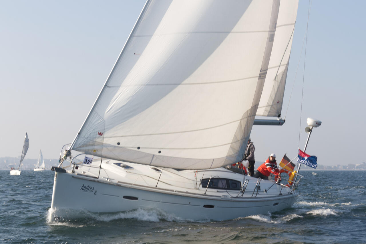 Oceanis 43 — photo 1