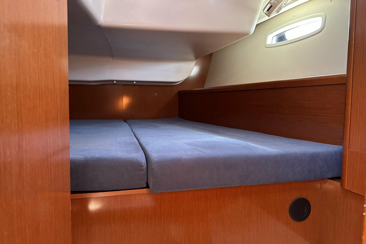 Oceanis 43 — photo 19