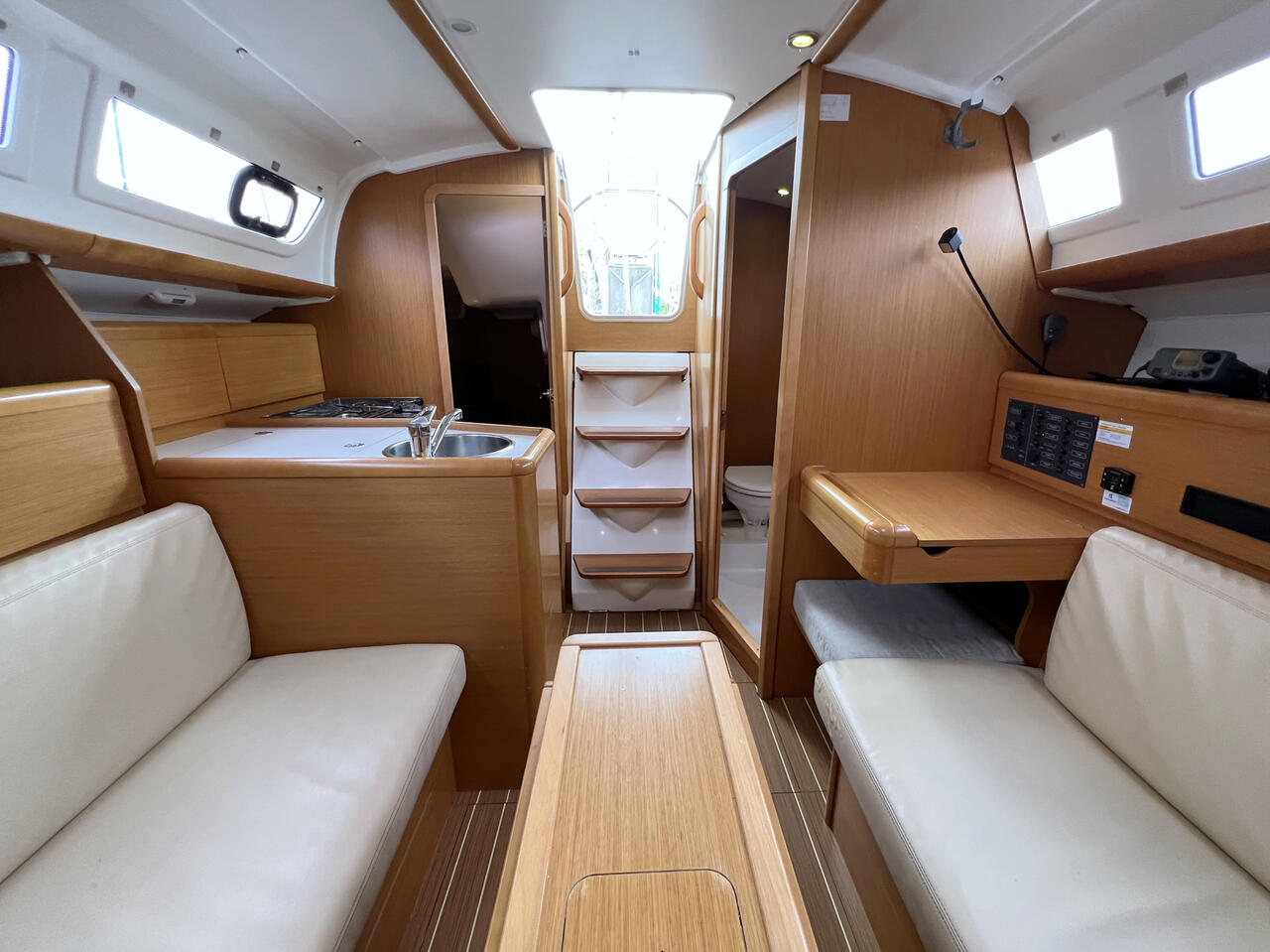 Sun Odyssey 30i — photo 13