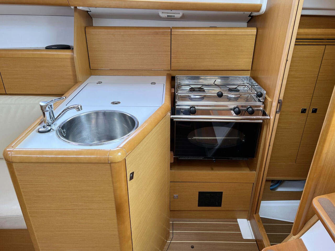 Sun Odyssey 30i — photo 15