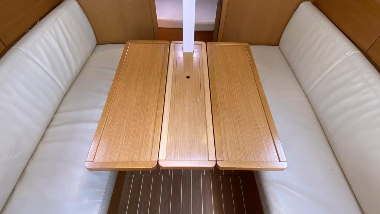 Sun Odyssey 30i — photo 16